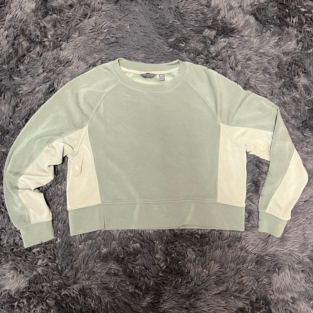 Danskin Long Sleeve Top - Light Green Color Block